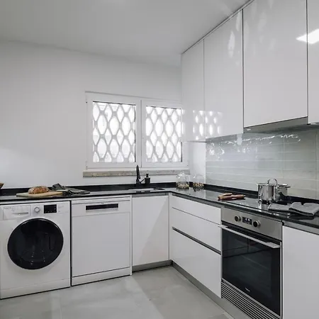 Daire Miele - 2 Bedrooms In Estrela