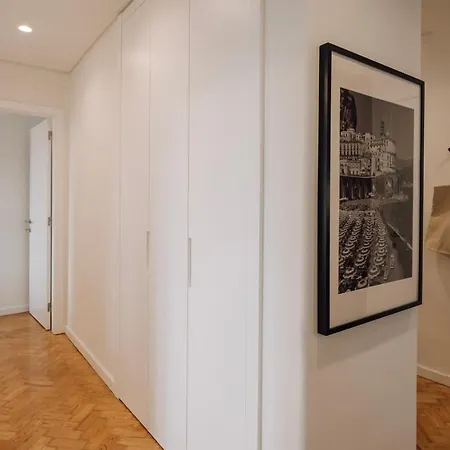 Miele - 2 Bedrooms In Estrela *