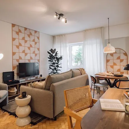 Miele - 2 Bedrooms In Estrela Apartman *